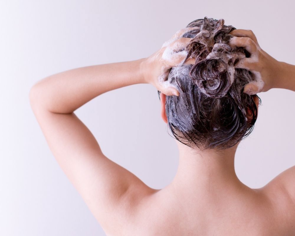 kako se koristi šampon za posvetljivanje kose